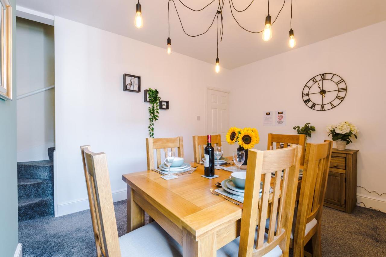 Spacious 2-Bed City-Centre Cottage In Chester By 53 Degrees Property - Ideal For Groups & Couples - Sleeps 6 Exteriér fotografie